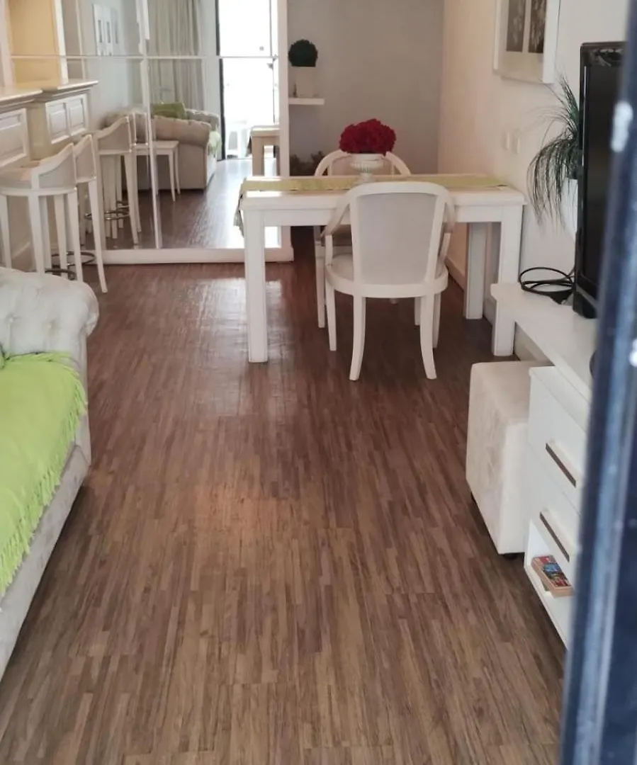 Ar Na Sala E Quarto, Itaim Bibi, 55 Sao Paulo Apartment